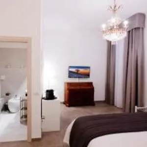 Casa de hóspedes Imhome-porta Romana *